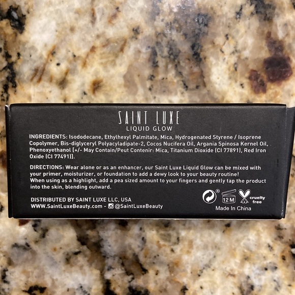 Saint Luxe Liquid Glow - Pink - Picture 4 of 4